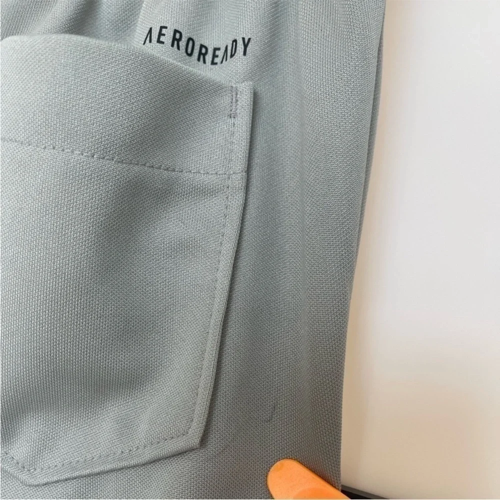 Adidas‎ Aerodry pull up pants. Size Medium. NWT